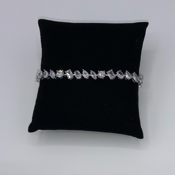 14ct Multi-Stone Tennis Bracelet - Picture 11 of 16
